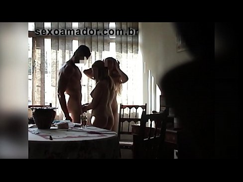 ❤️ सेक्स दोस्तों ने एक विशाल आदमी और उसके साथ एक त्रिगुट को आमंत्रित किया ☑ गुदा वीडियो hi.pornolemon.ru पर